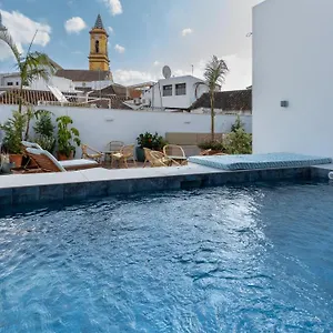 https://veranera-hostel.1costadelsol.com