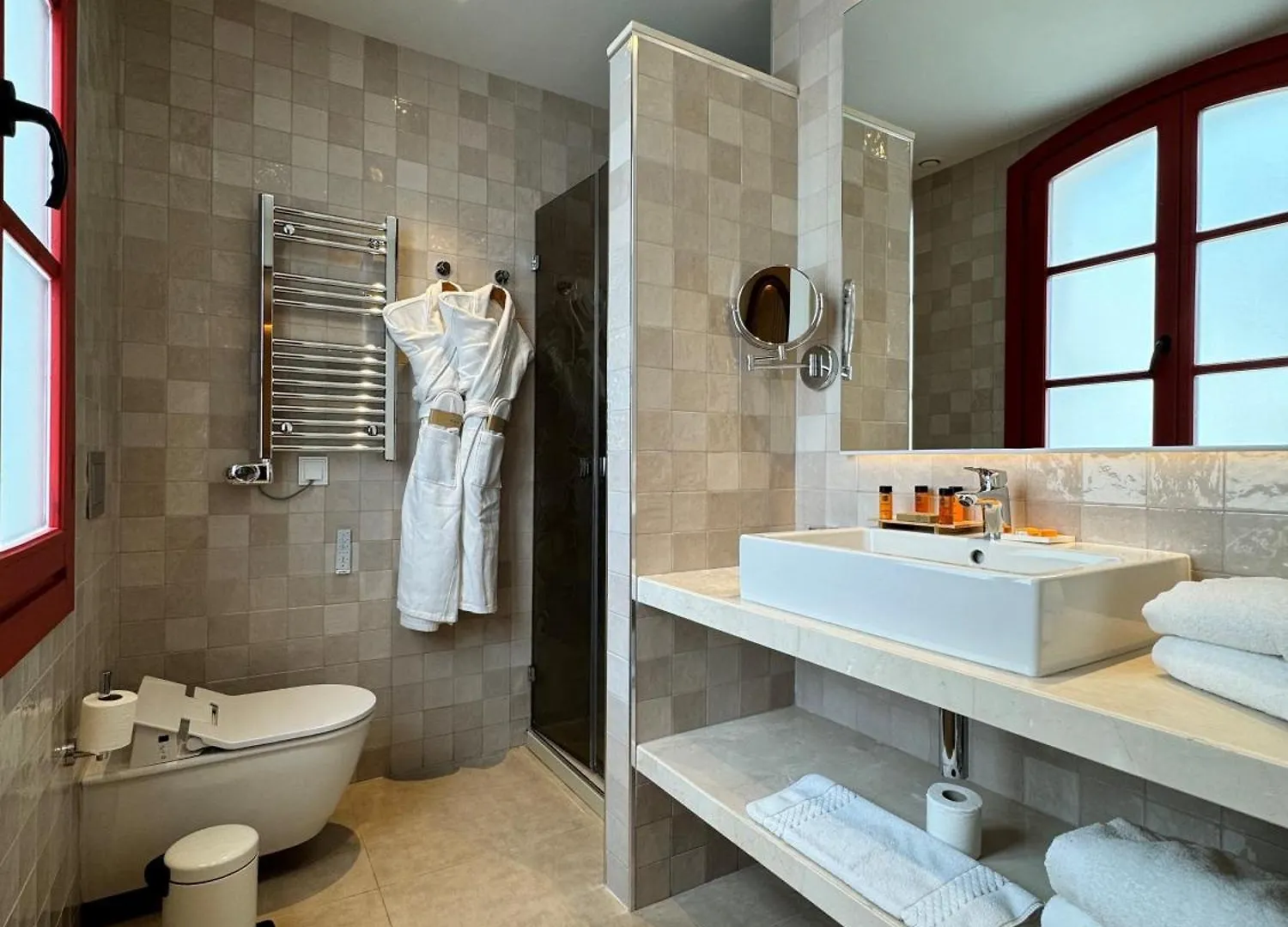 Hotel El Pilar Andalucia Εστεπόνα 4*,