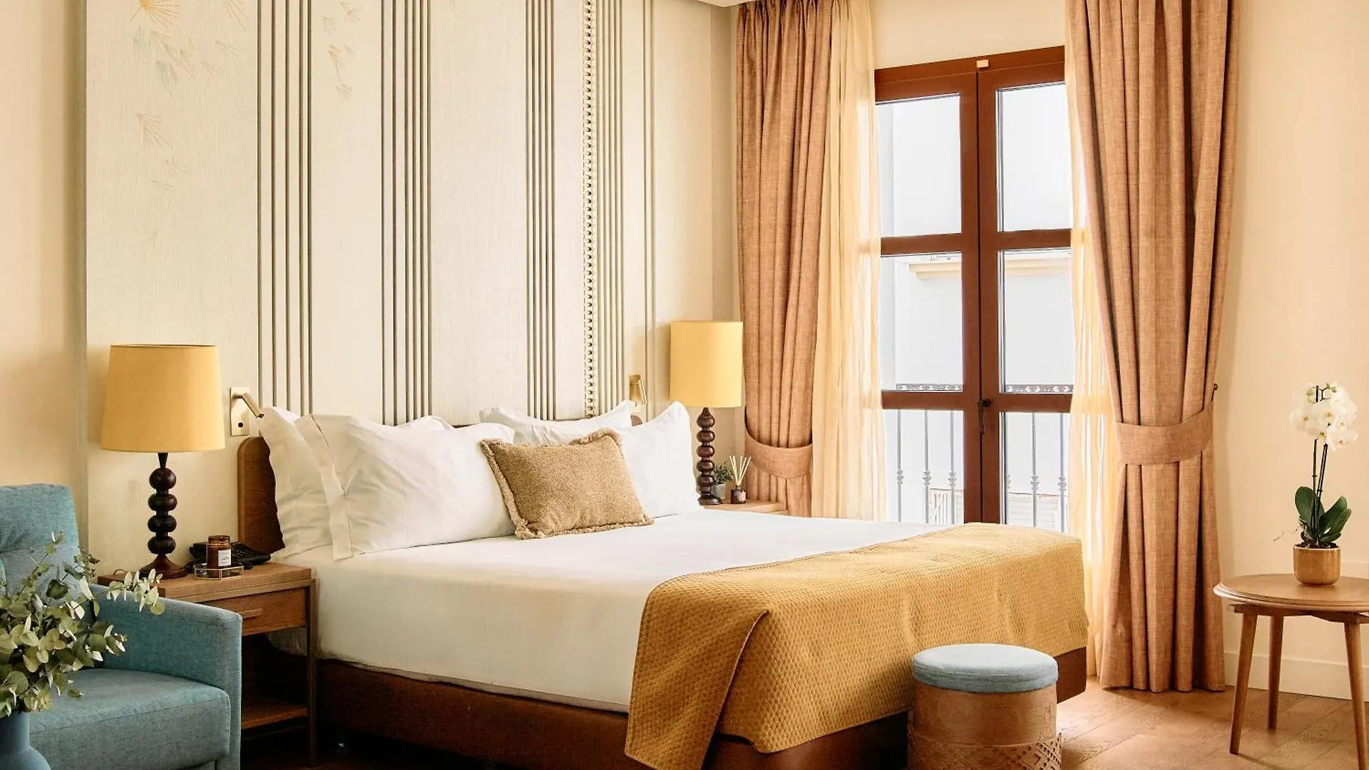 Hotel El Pilar Andalucia Εστεπόνα 4*,