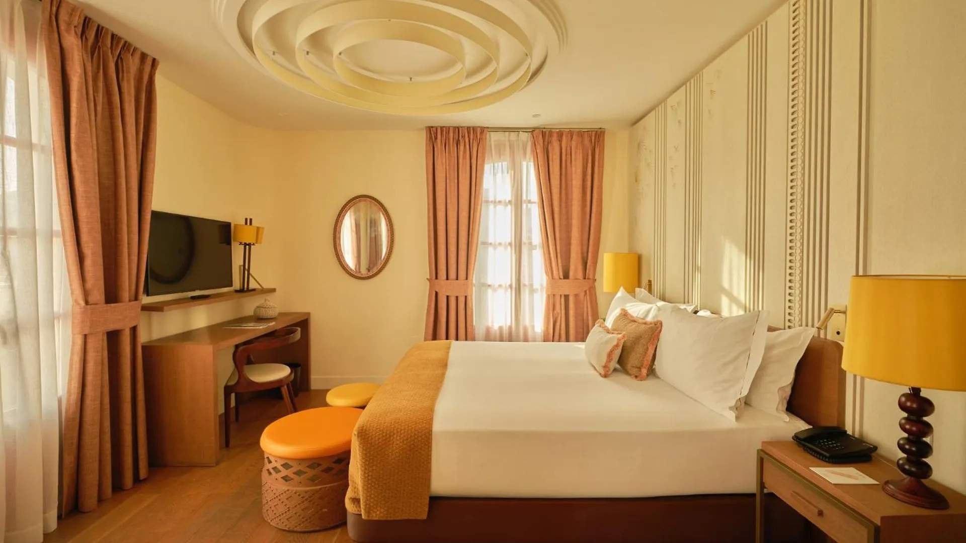 Hotel El Pilar Andalucia Εστεπόνα